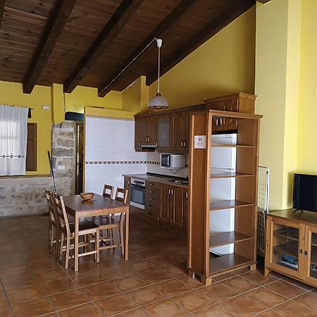Apartamentos Matarranya Вальдерробрес Экстерьер фото