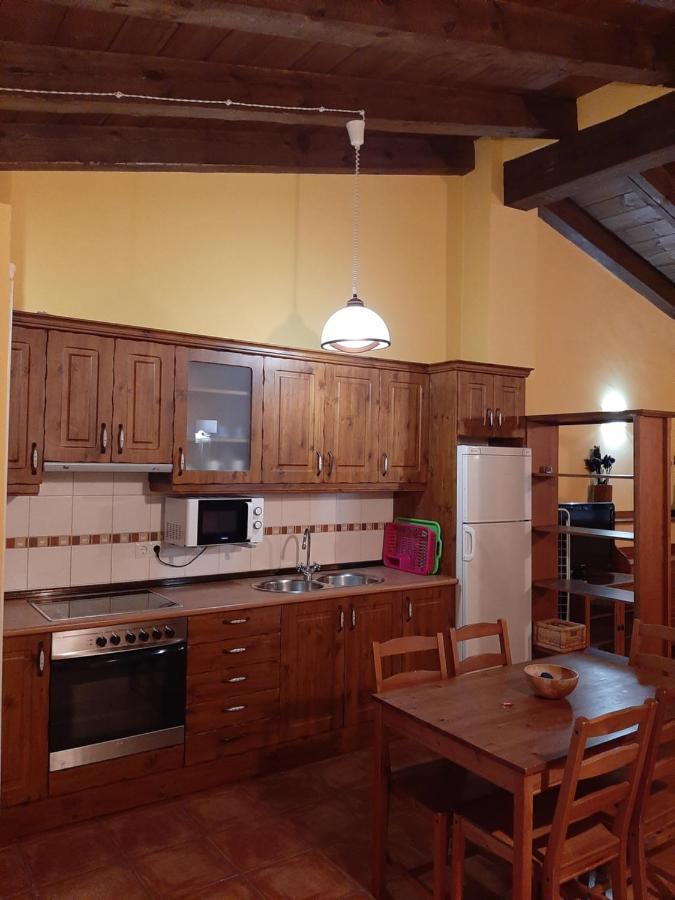 Apartamentos Matarranya Вальдерробрес Экстерьер фото