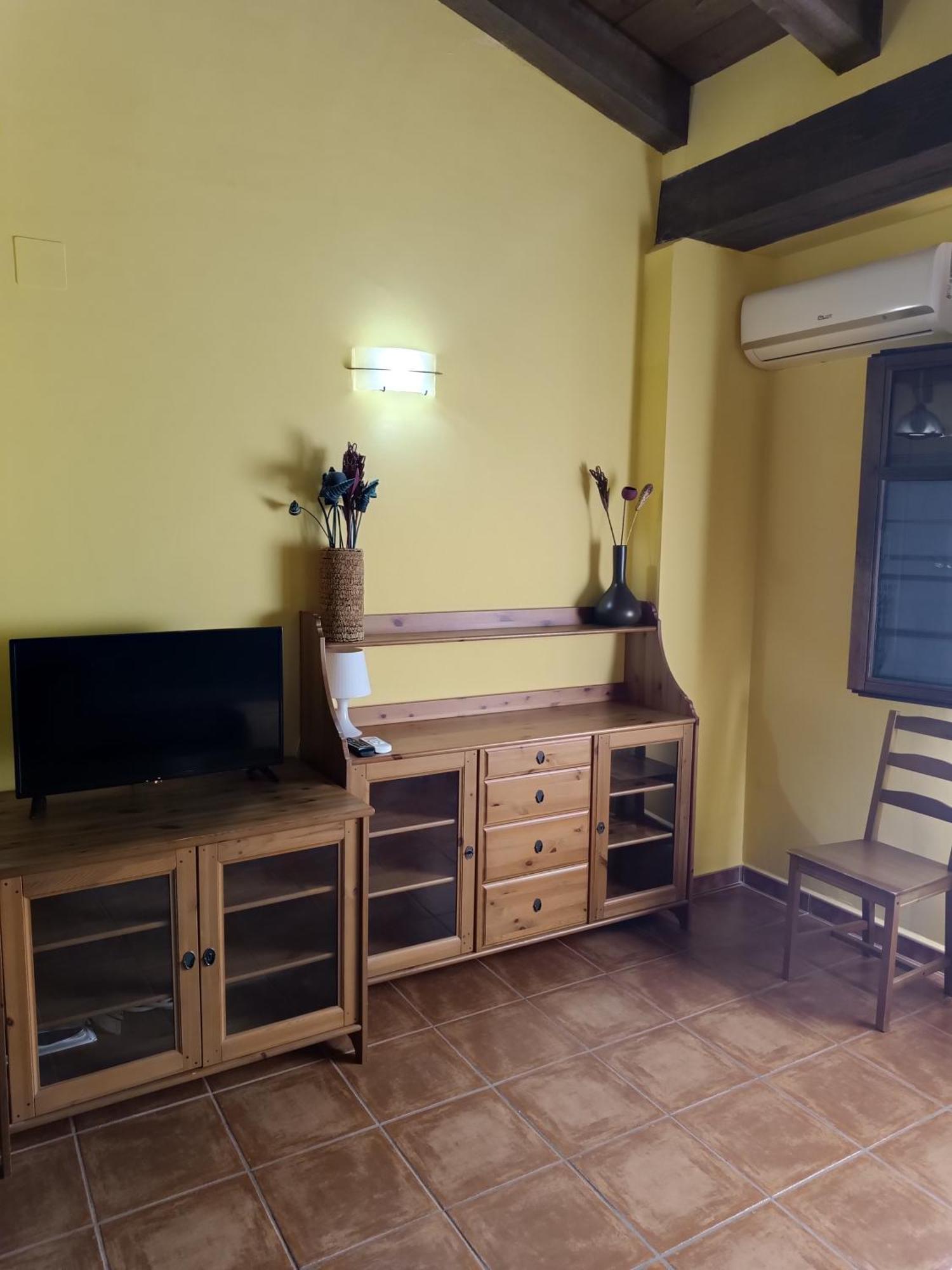 Apartamentos Matarranya Вальдерробрес Экстерьер фото